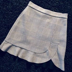 ZARA WOMAN SKIRT